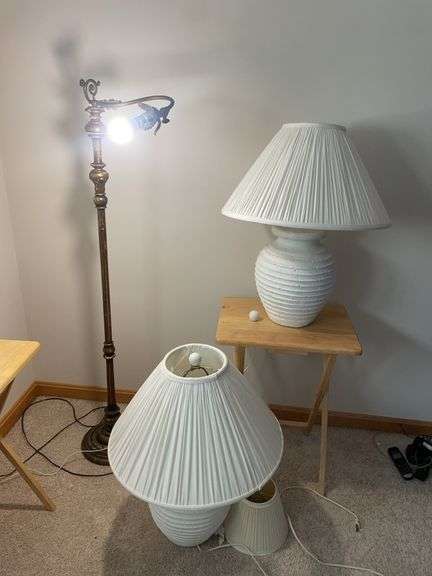(3) decorative lamps - (1) floor and (2) for stands