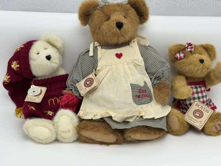 3 Sweet Boyds Bears