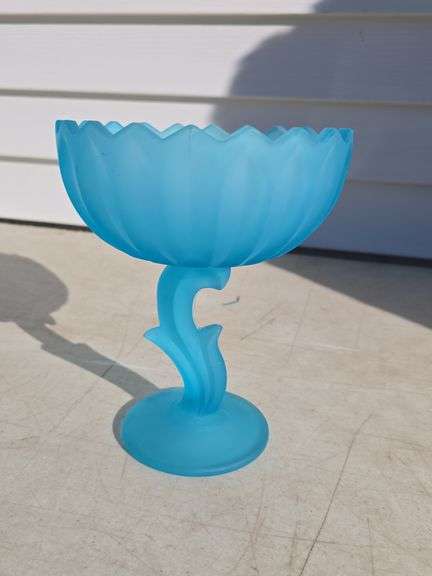 INDIANA BLUE LOTUS DISH