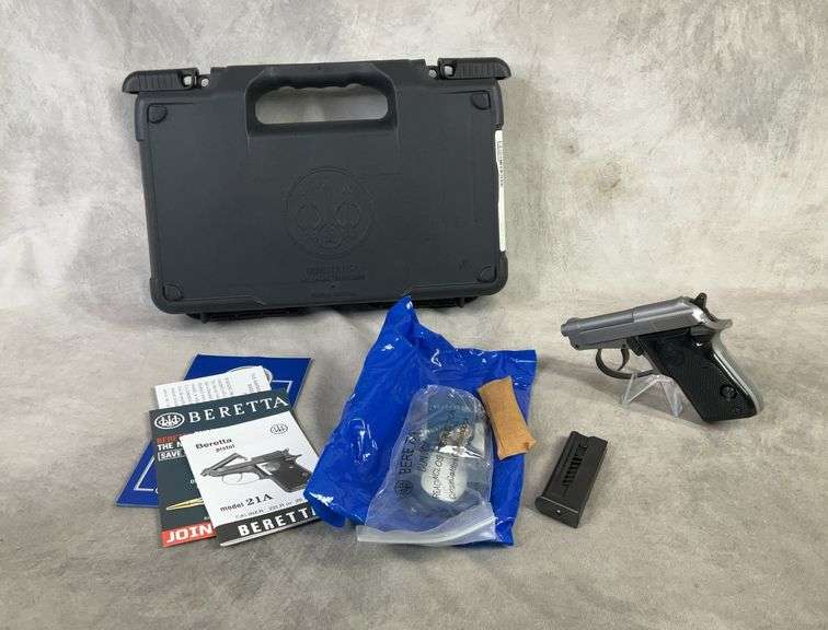 Beretta Bobcat INOX 22LR serial #DAA568233