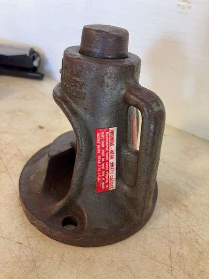 Adjustable roller stand, cable cutter, and Rockwell trim saw