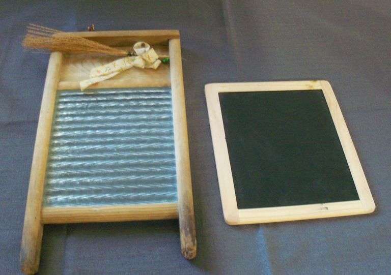 GLASS WASH BOARD CHALK BOARD