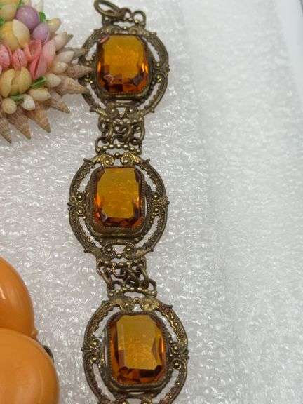 Assorted Jewelry