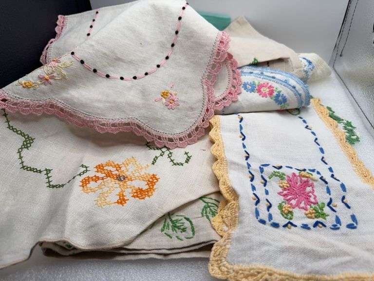 Vintage Linens & Doilies