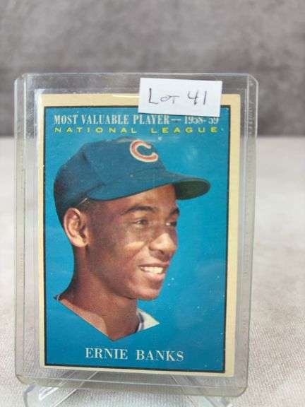 Ernie Banks  MVP - 1961 Topps #415 -Nice Card EX+