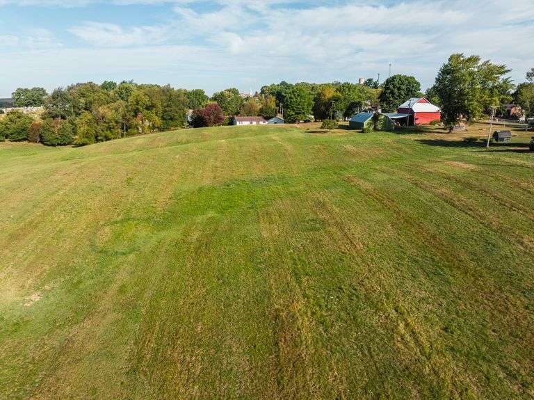 Parcel 8: 188’x282’ Lot – Building Site