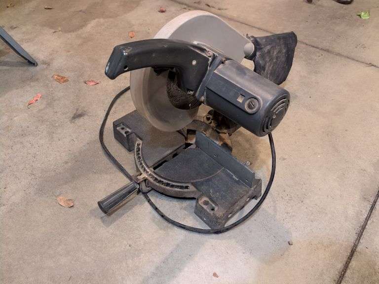 Sears/Craftsman 10" compound miter saw - works