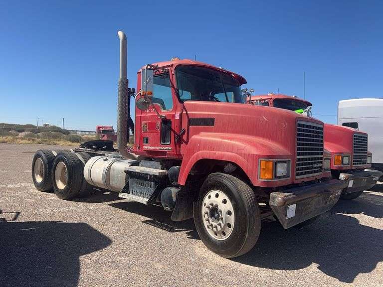 2012 Mack CHU613 Showing 49,380 mi, 12,961 hrs- runs