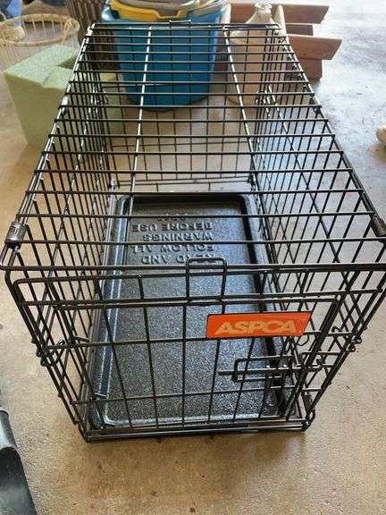 (2) pet home training kennels w/ boxes