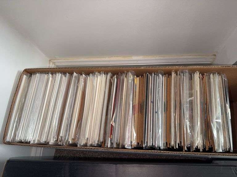 Large Assortment of Marvel and DC Comics