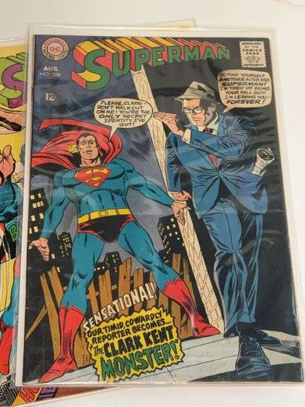 (8) Superman Comics