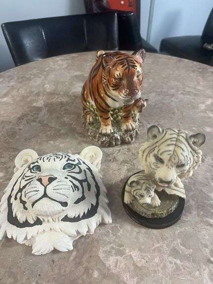 Tiger Collection Decor