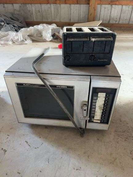 Proctor Silex Toaster, and Amanda Radarange Microwave