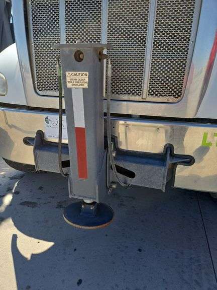 2012 Peterbilt PB348 Showing 3,909 mi, 2,728 hrs- runs