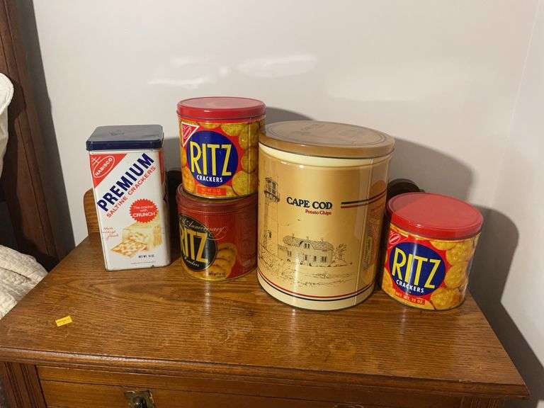 (5) vintage tins - (3) Ritz, Nabisco, and Cape Cod