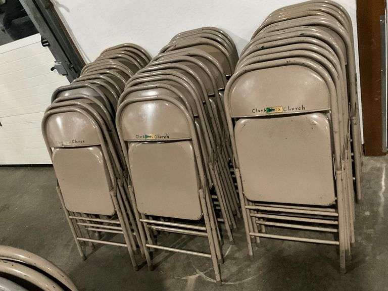 40 folding chairs