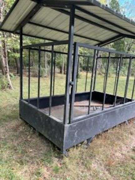 6' x 10' livestock feeder - good condition