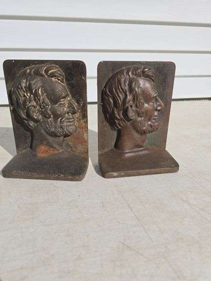 SET OF CAST IRON ABRAHAM LINCOLN BOOKENDS