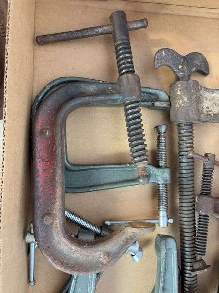 Large lot of metal c-clamps