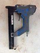 Senco staple gun and staples