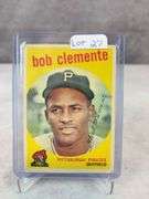 Roberto Clemente - 1959 Topps #478 - Pin Hole In Corners - Presents Well