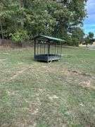 6' x 10' livestock feeder - good condition