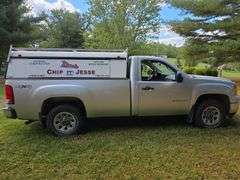 2012 GMC Sierra 1500 4x4 w/ toolbox cap. Runs good. Has a weak battery.