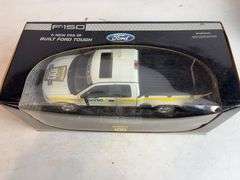 (2) F-150 diecast model pickup trucks - 1/18 scale, dirty