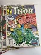 (18) The Mighty Thor Comics