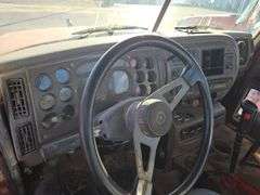 2007 Mack CHN613 miles & hrs unknown- runs