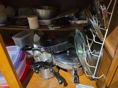 Pots n pans & storage containers