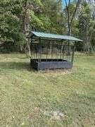 6' x 10' livestock feeder - good condition
