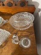 Miscellaneous crystal glassware