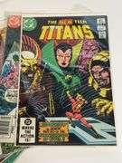 (13) The New Teen Titans Comics