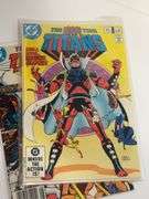(13) The New Teen Titans Comics