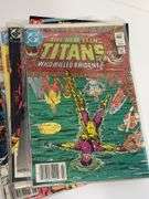 (13) The New Teen Titans Comics