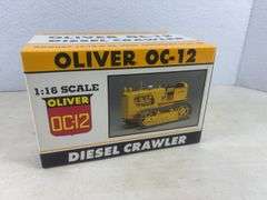 Oliver OC-12 Diesel Crawler 1:16 Scale