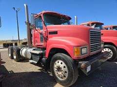 2012 Mack CHU613 Showing 25,006 mi, 12,910 hrs- runs