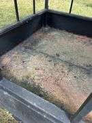 6' x 10' livestock feeder - good condition