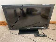 32" Sony TV with remote
