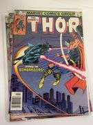 (18) The Mighty Thor Comics