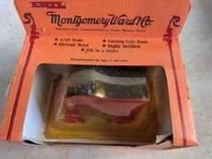 John Deere model truck bank and Ford 1905 model delivery car bank - 1/25 scale, dirty