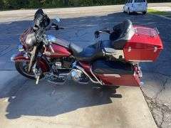 2001 Harley Davidson Mod. FLHTCUI Motorcycle