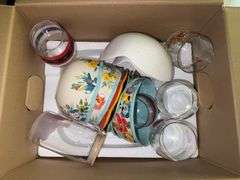 Assortment of Pioneer Woman Bowls and Other Glassware