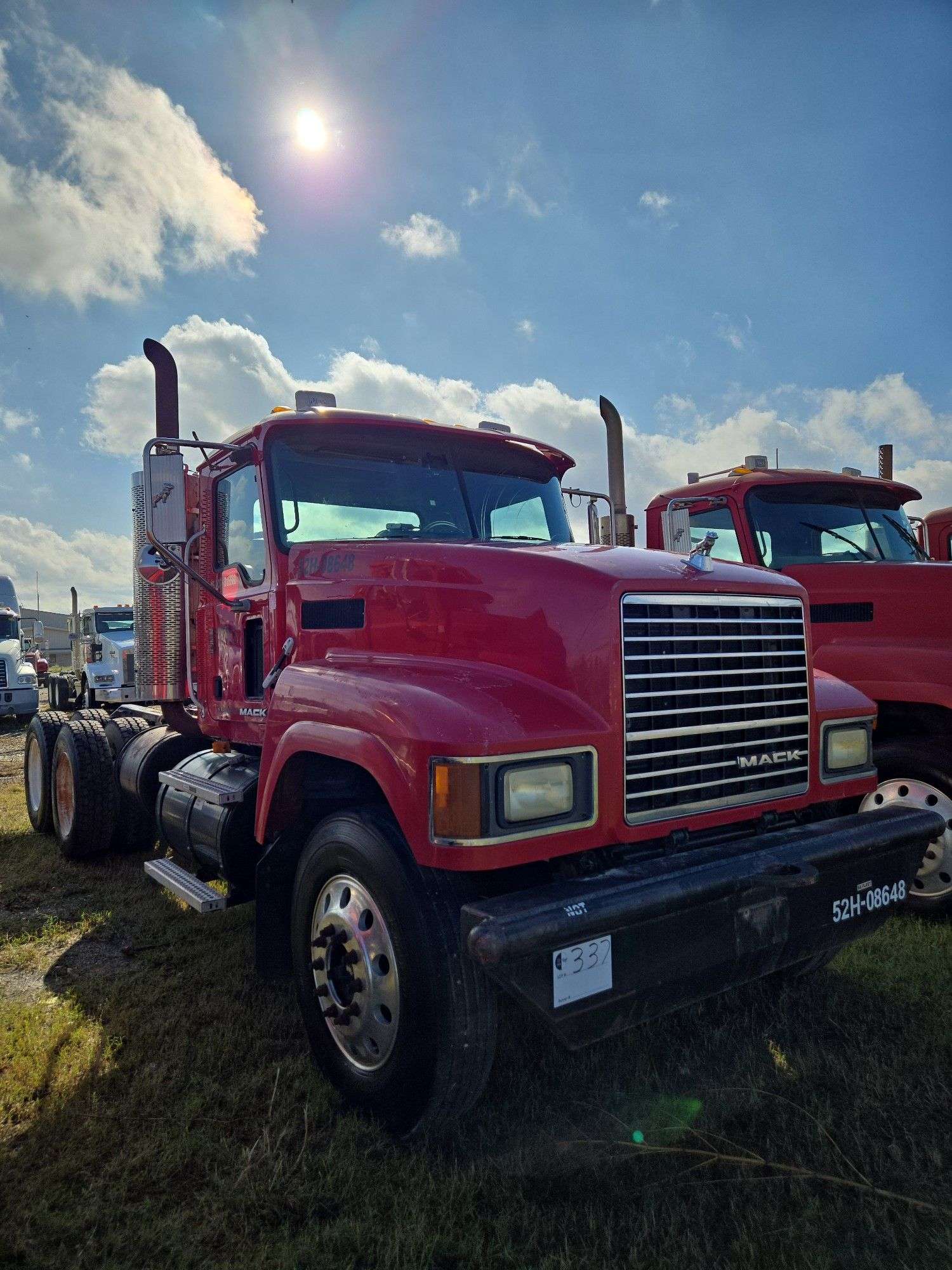 2008 Mack CHU613 52,535 mi, 8,497 hrs- runs