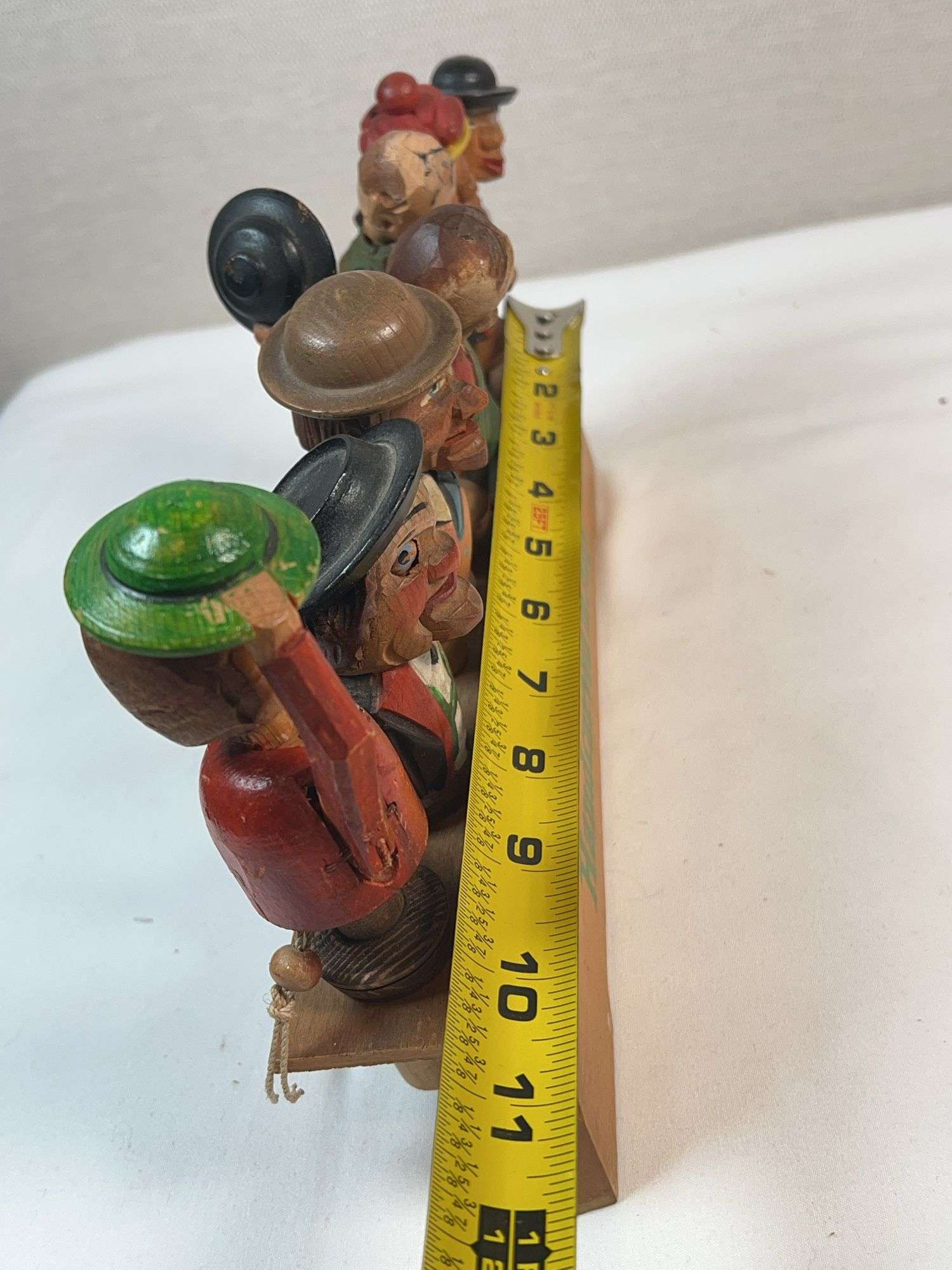 Vintage Hand-Carved Italian “Corkscrew Men” Moving Bottle Stopper Display – 6 Pc Automata Set