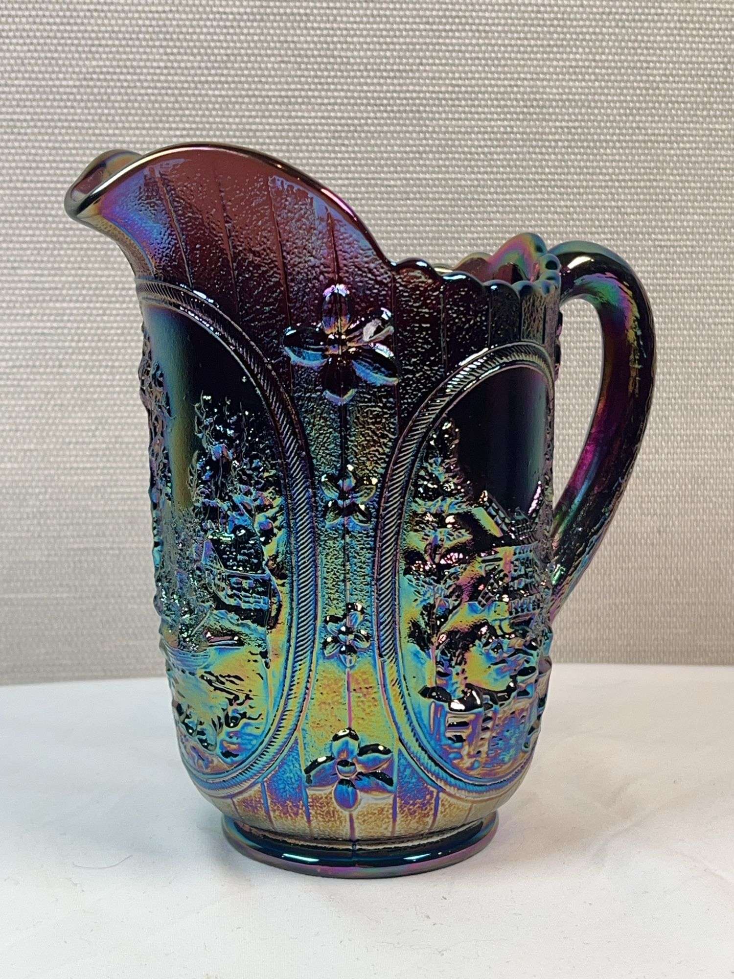 IMPERIAL CARNIVAL GLASS PTICHER