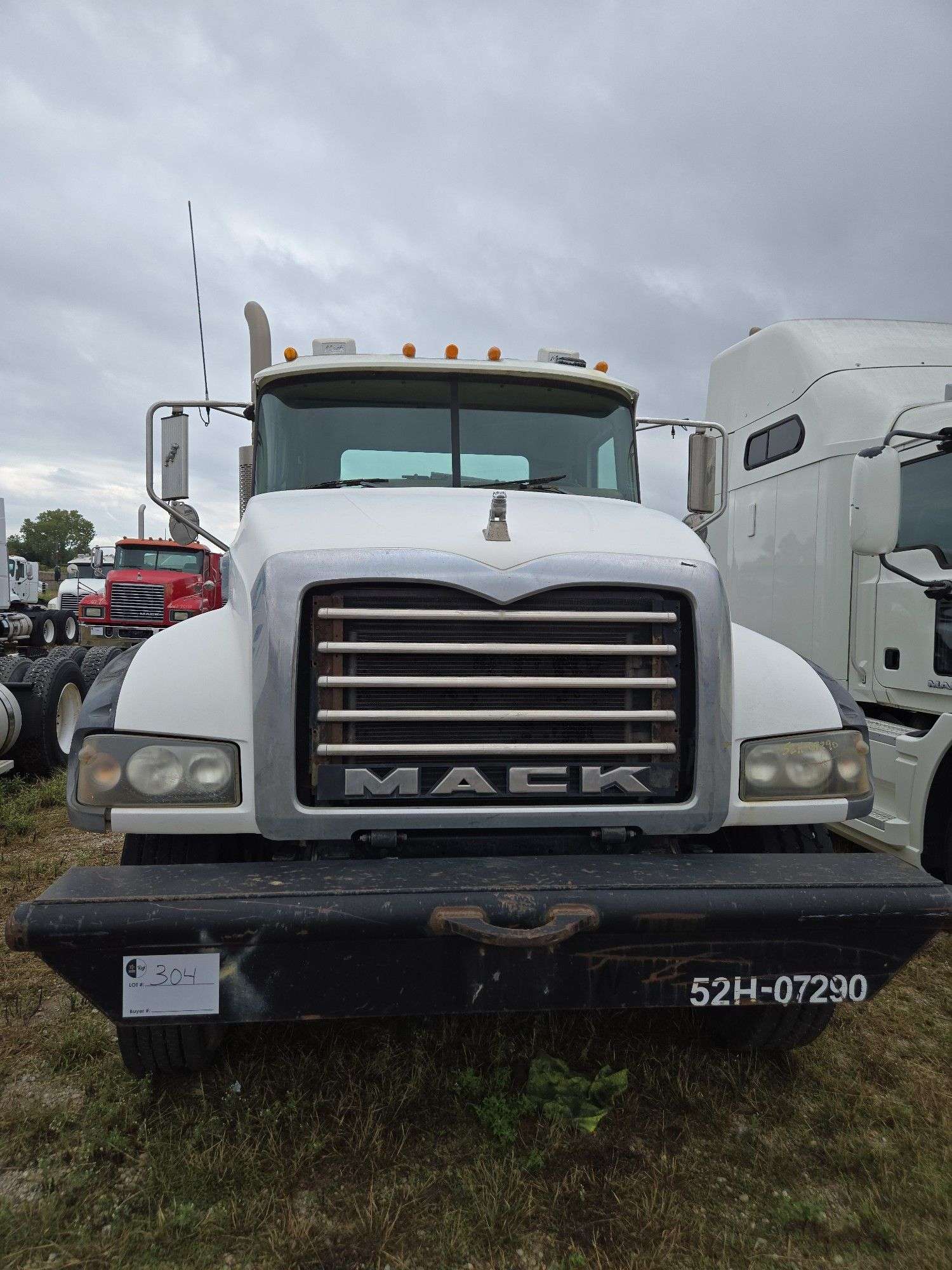2007 Mack CTP713 showing 47,533 mi, 9999 hrs - runs