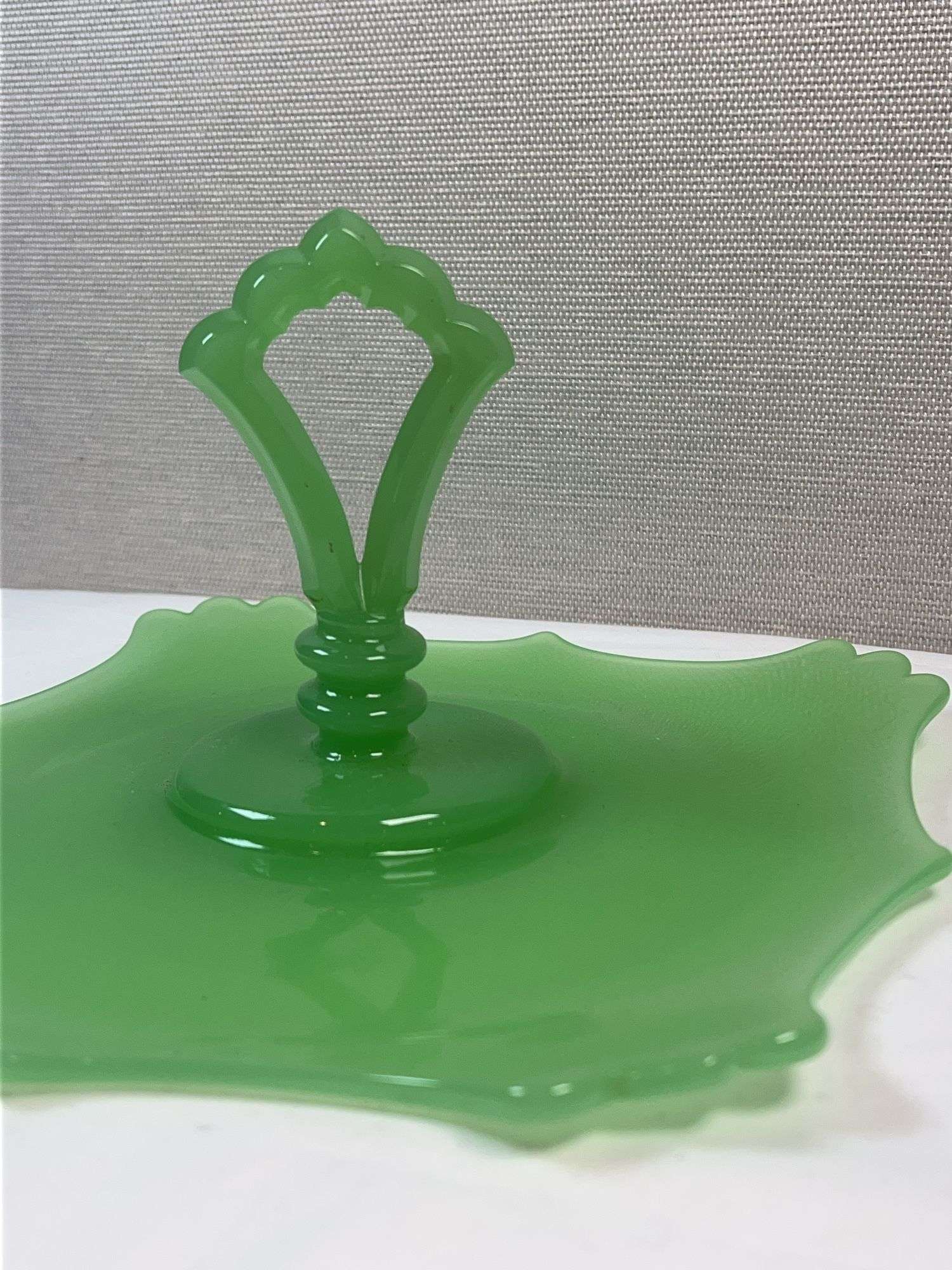 MARTINSVILLE JADE SERVING TRAY