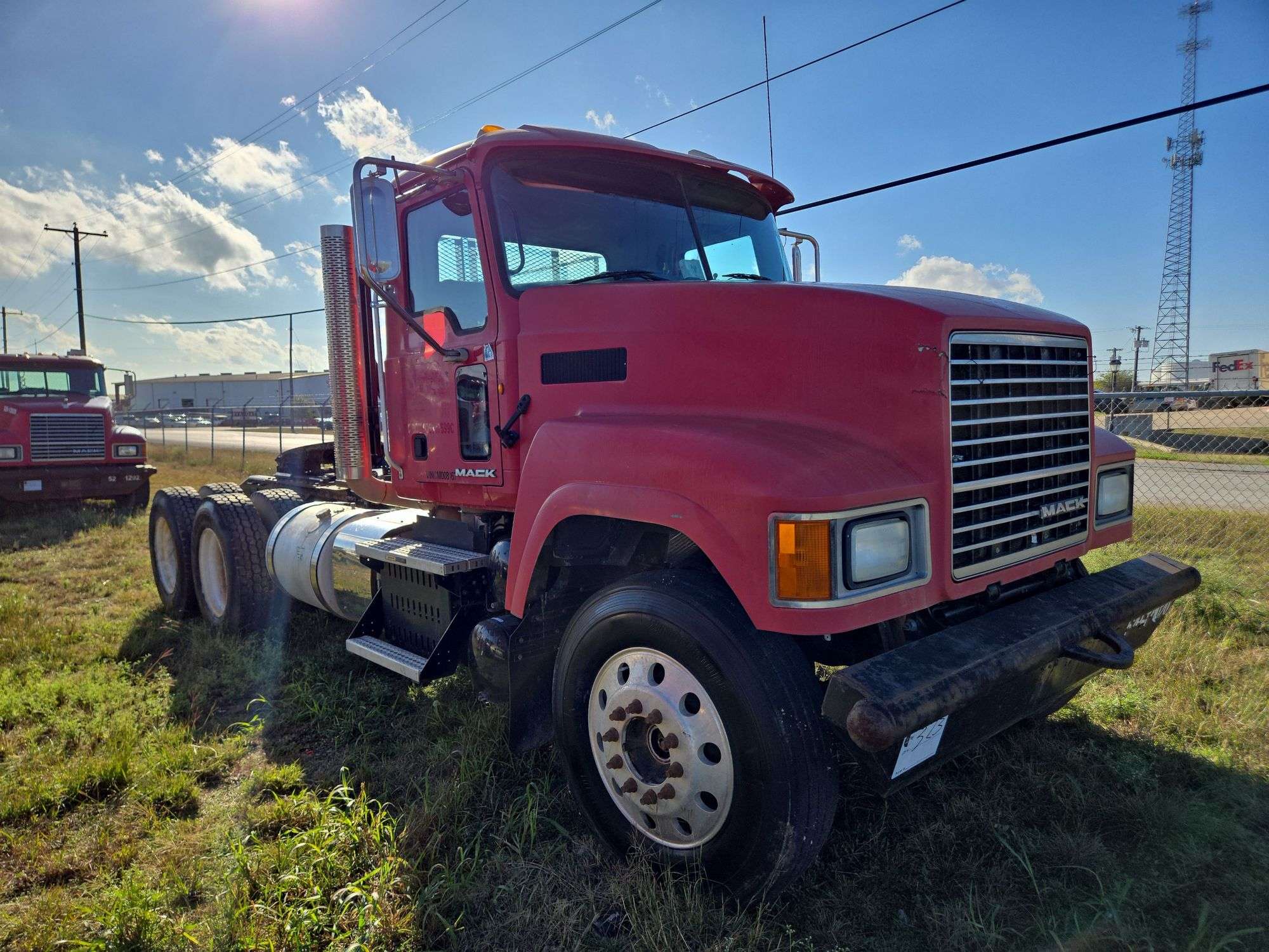 2012 Mack CHU613 showing 44,418 mi, 11,155 hrs- runs